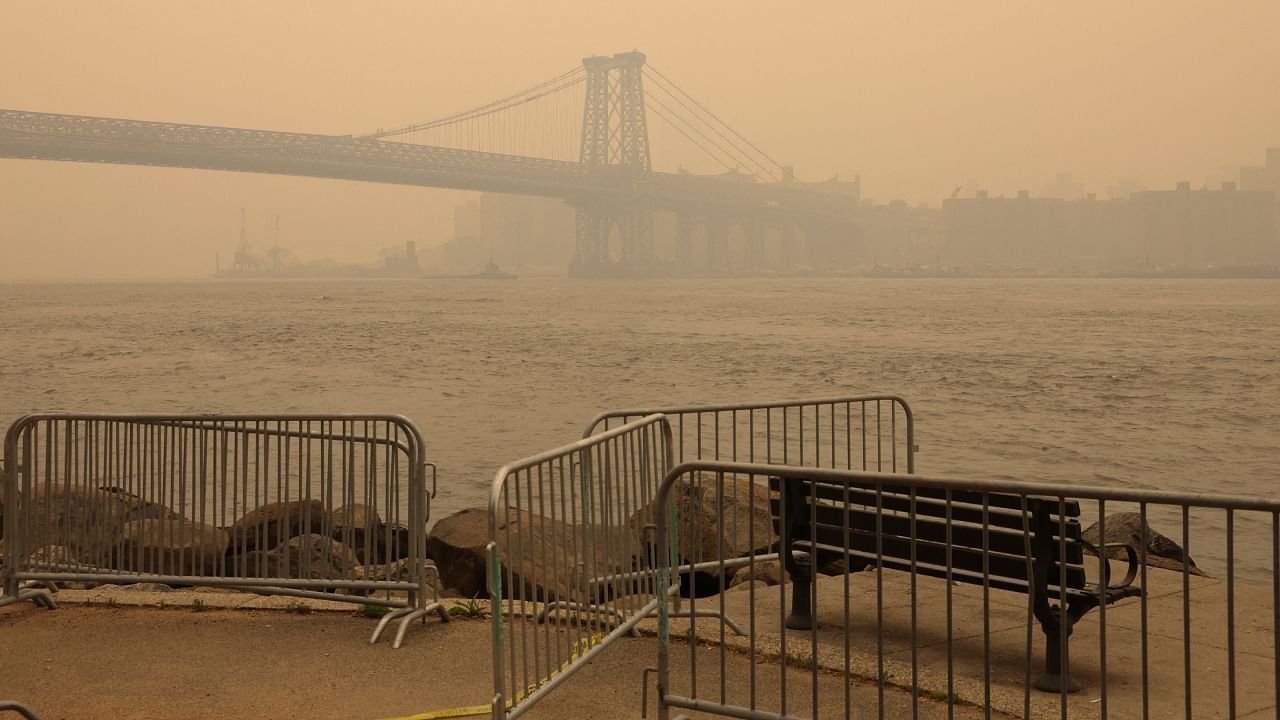 In Pics Canadian Fires Create Thick Haze Across New York City 8306